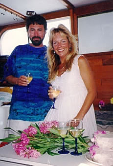 Janet and Mike about to cut the cake