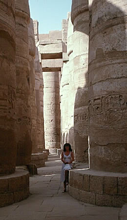 Anne standing amongst the columns at Karnak
